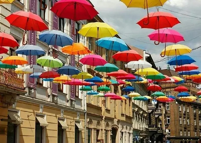Daire On Svobody Avenue- The Center Of Lviv